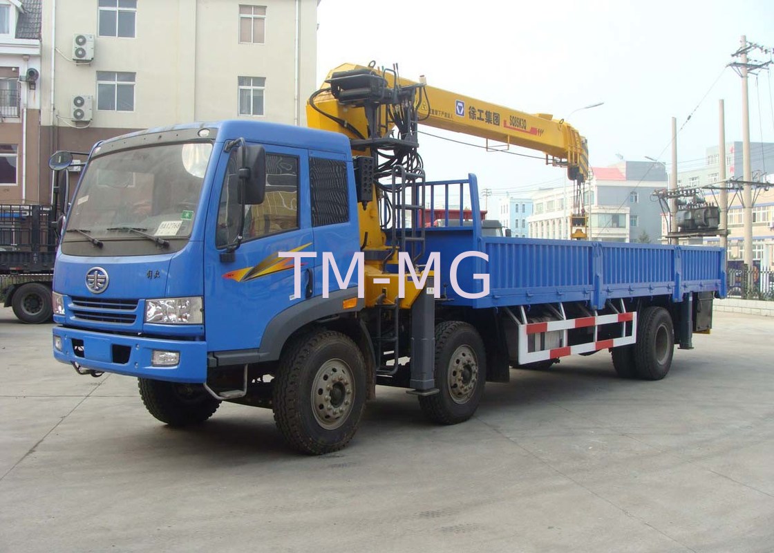 8 Ton Telescoping Boom Truck Crane , Hydraulic truck loading crane for