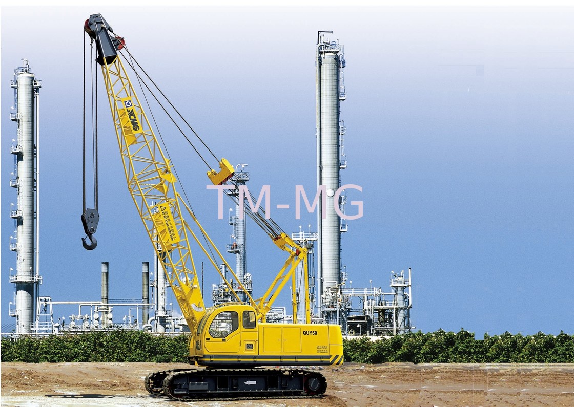 Durable Mobile Hydraulic Crane QUY50 , Tracked Lattice Boom Truck