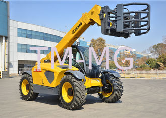 High Efficiency XC6-3007 Telescopic Boom Forklift / Telehandler Safety Deutz Engine Fork Length 1200mm