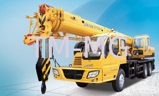 Hydraulic Mobile Crane QY20B.5 Truck Crane With 42.12m lifting height