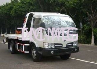 Durable 6 Tons Wrecker Tow Truck , Flatbed Breakdown Recovery Truck For Rescue Conditions