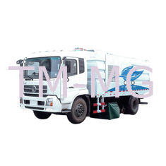 Wet And Dry Road Sweeper Machine / Street Sweeper Truck With 2L Water Tank