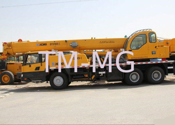 quality  Load Sensing Mobile Truck Mounted Lift With Retractable Boom , 25 Ton factory