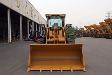 4 Wheel Drives LW300FV Earthmoving Machinery compact wheel loader Safe Driving Space