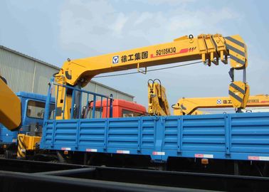 3955 kg Truck Mounted Telescopic Boom Truck Crane  For City Construction