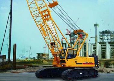 Hy draulic crawler crane  with Durable 40 ton Jib 11t Crawler Crane QUY100 With Max. Swing Speed 1.4 r/min