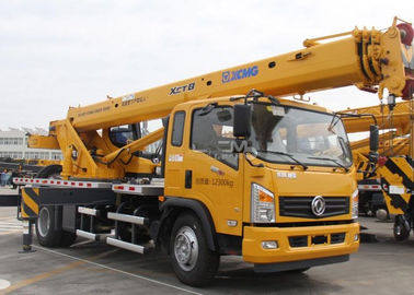 XCT8L4 yellow truck mounted mobile crane For Lifting Operation