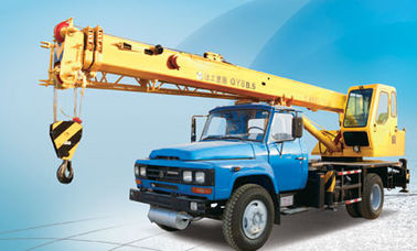 QY8B.5 Truck Crane Hydraulic Mobile Crane With 3180 mm Overall Height