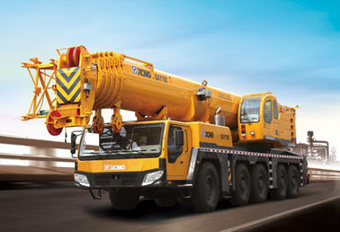Durable Safety Transportion 180T Hydraulic Mobile Crane , QAY180 All Terrian Crane
