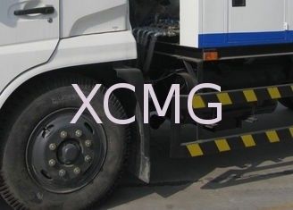 Multifunctional Special Purpose Vehicles , High Pressure Cleaning Truck For Sprinkling