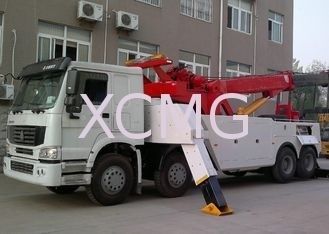 Durable Higher Efficiency Wrecker Tow Truck , Breakdown Recovery Truck For Treating Vehicle Accidents